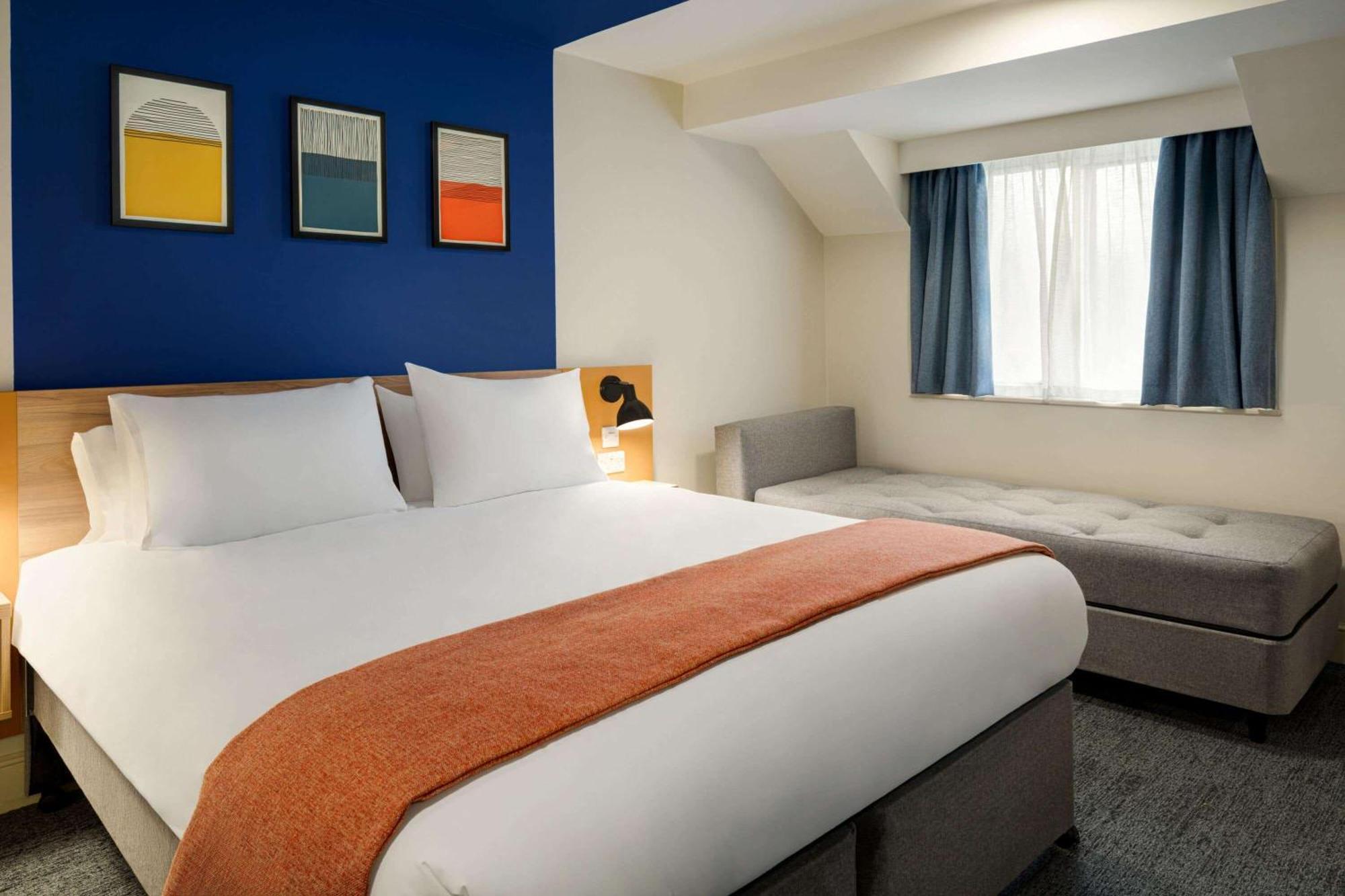 Days Inn Chesterfield - Tibshelf Екстер'єр фото